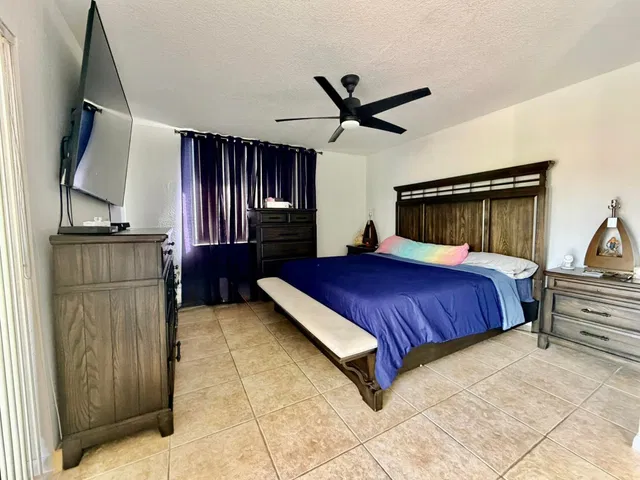 Residence photo 27
