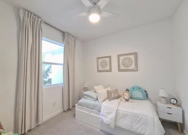 Residence photo 9