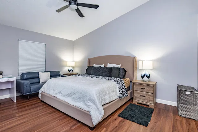 Residence photo 11