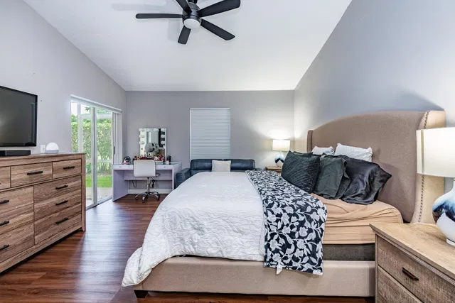 Residence photo 13