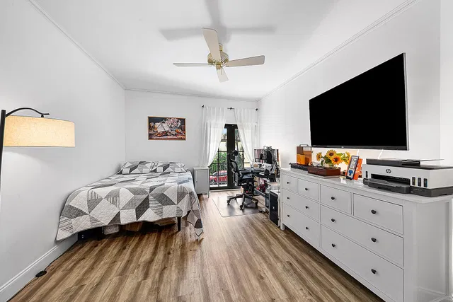 Residence photo 24