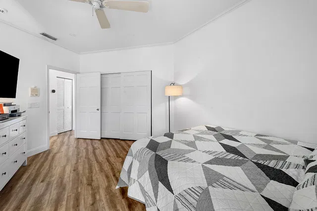 Residence photo 25