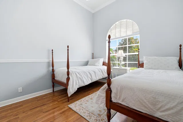 Residence photo 17