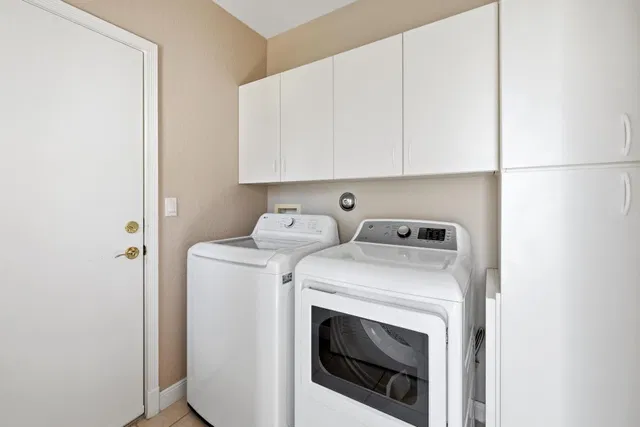 Residence photo 20
