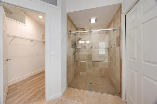 Residence photo 37