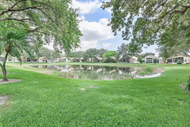 Residence photo 19