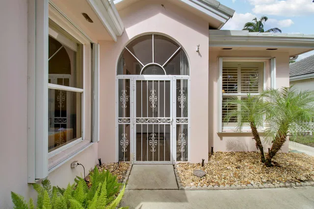 Residence photo 5