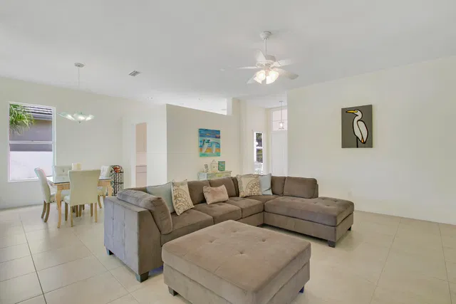 Residence photo 10
