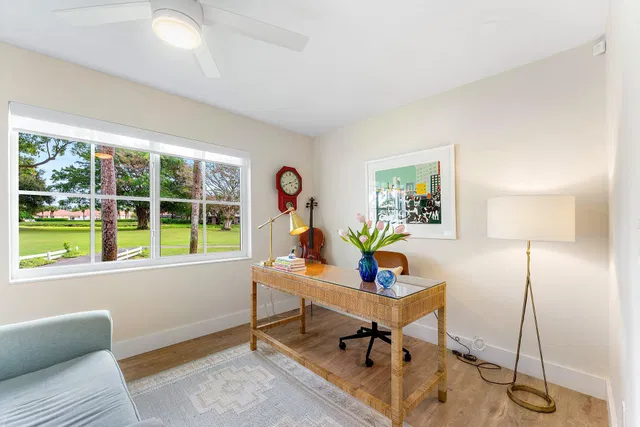 Residence photo 3