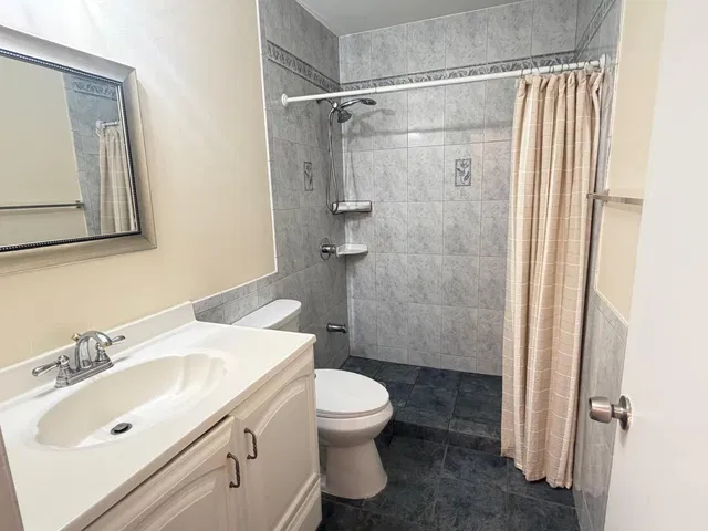  Residence photo 26