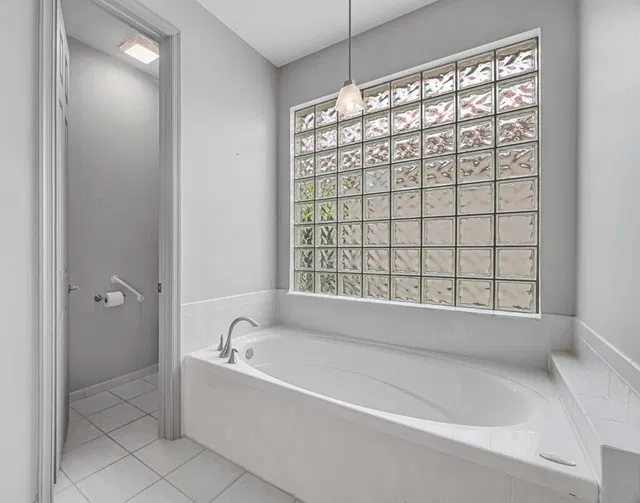  Residence photo 18