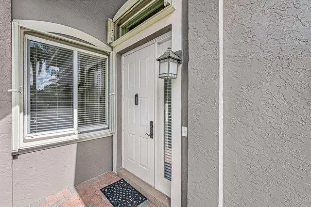  Residence photo 33