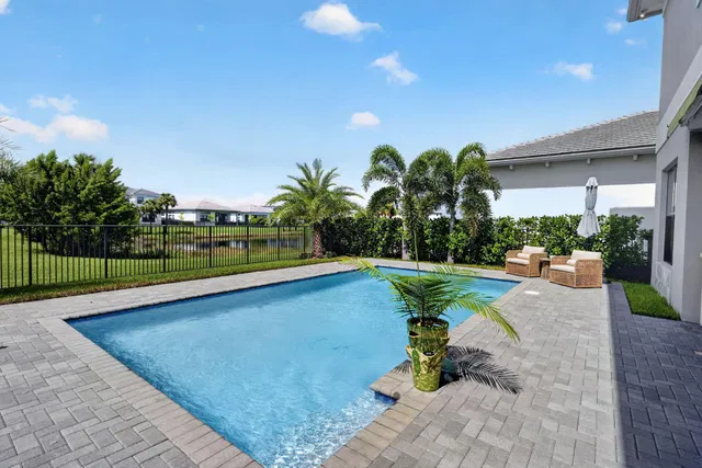 Avenir Residence photo 35
