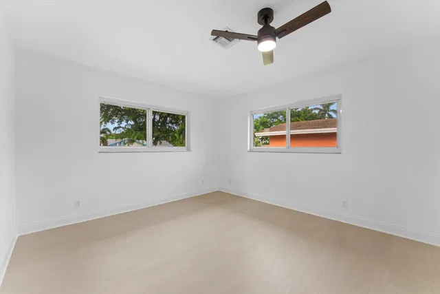 West Palm Beach Residence photo 17
