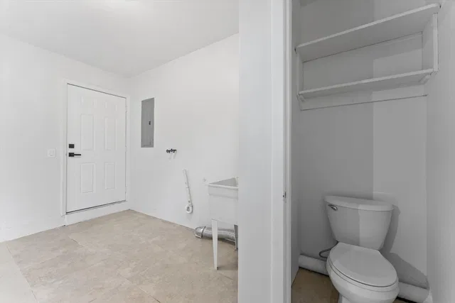 West Palm Beach Residence photo 26