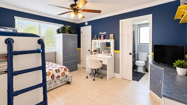 Residence photo 15