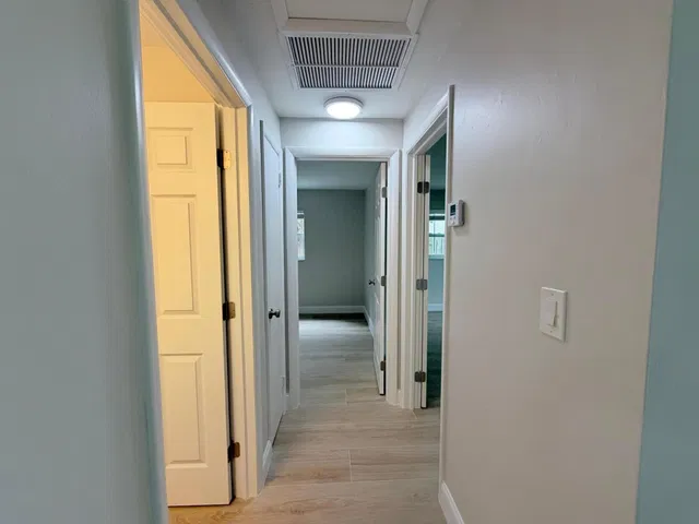 Residence photo 12