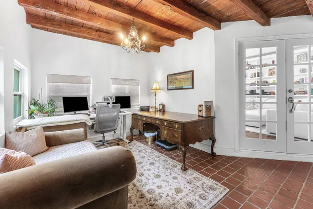 Old Northwood Residence photo 3