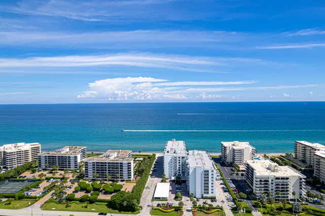The Patrician of Palm Beach Unit 121 photo 2