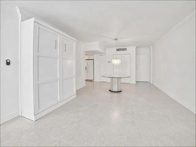 The Patrician of Palm Beach Unit 121 photo 10