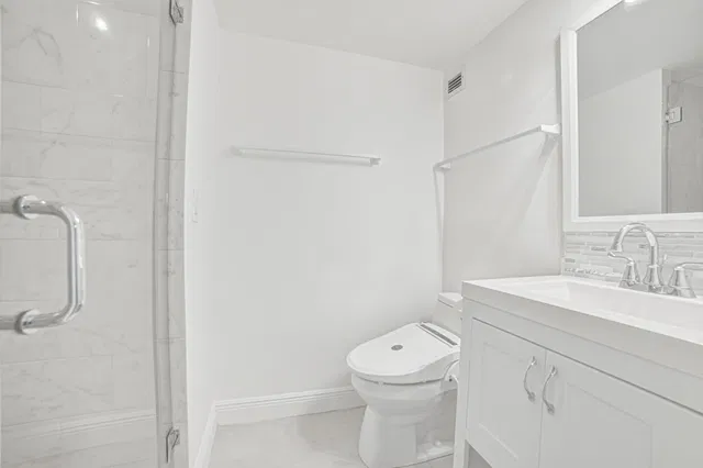 The Patrician of Palm Beach Unit 121 photo 24
