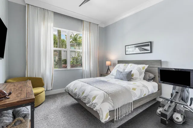  Residence photo 19