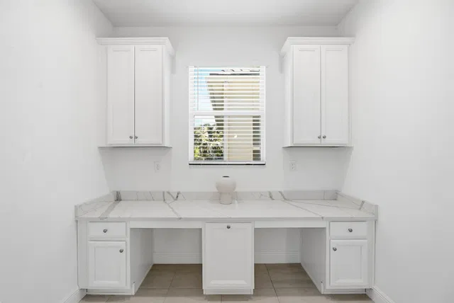 Residence photo 11