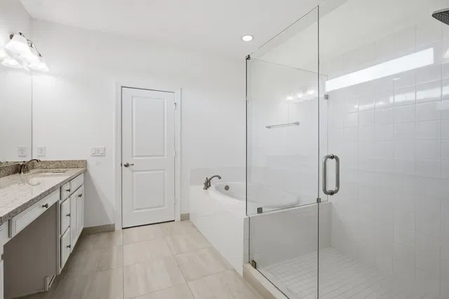 Residence photo 22
