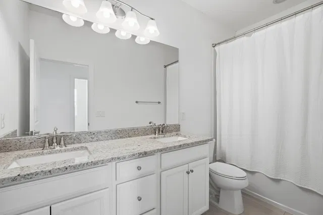 Residence photo 26