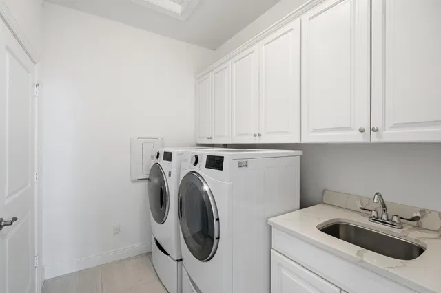 Residence photo 27