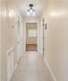 Unit 207 photo 3