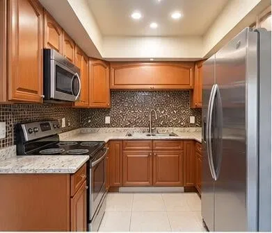 Unit 207 photo 5