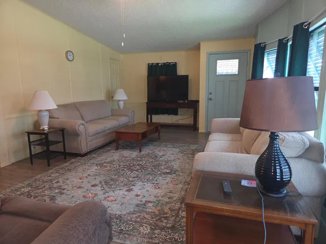 Residence photo 15