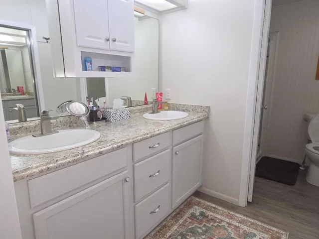 Residence photo 23
