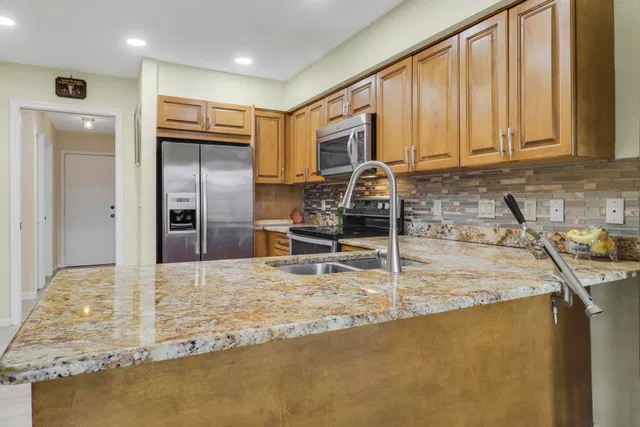 Mariner Sands Residence photo 26