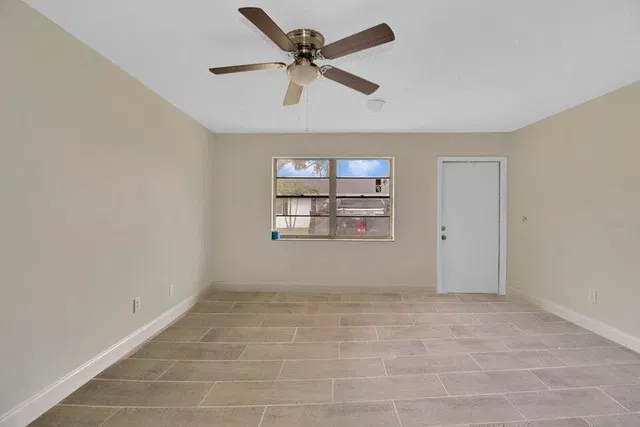 Unit 3062 photo 8