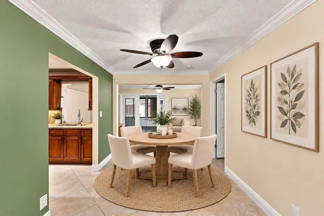 Residence photo 26