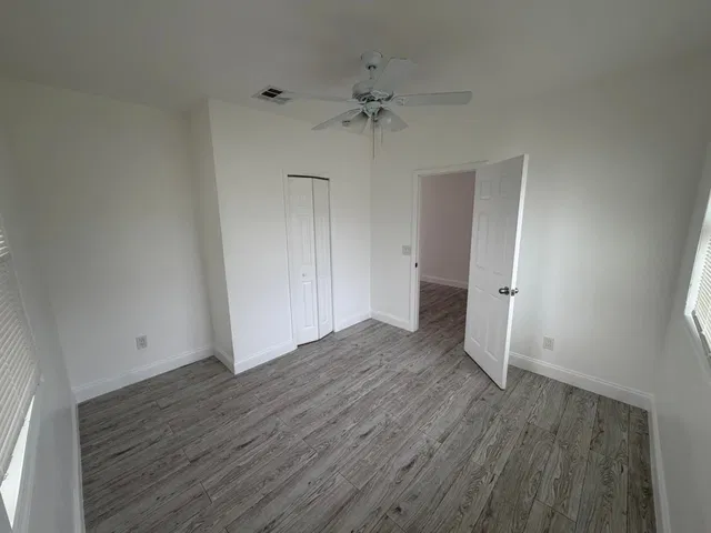 Residence photo 10