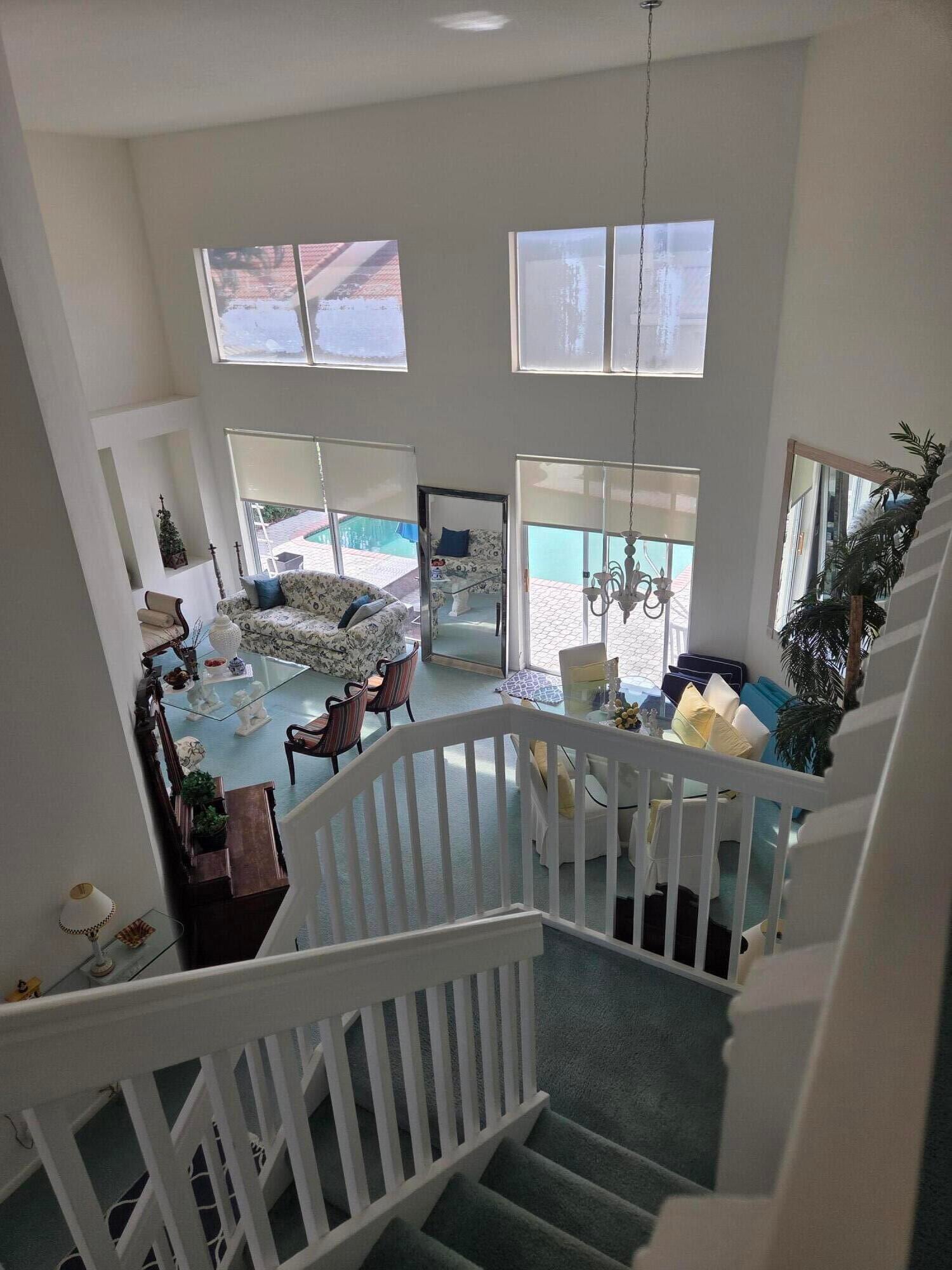  Residence photo 4