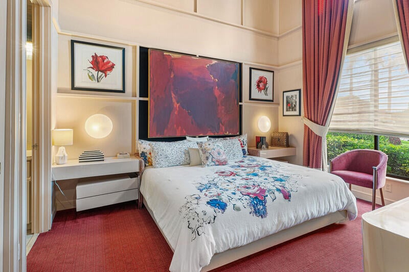 Residence photo 6