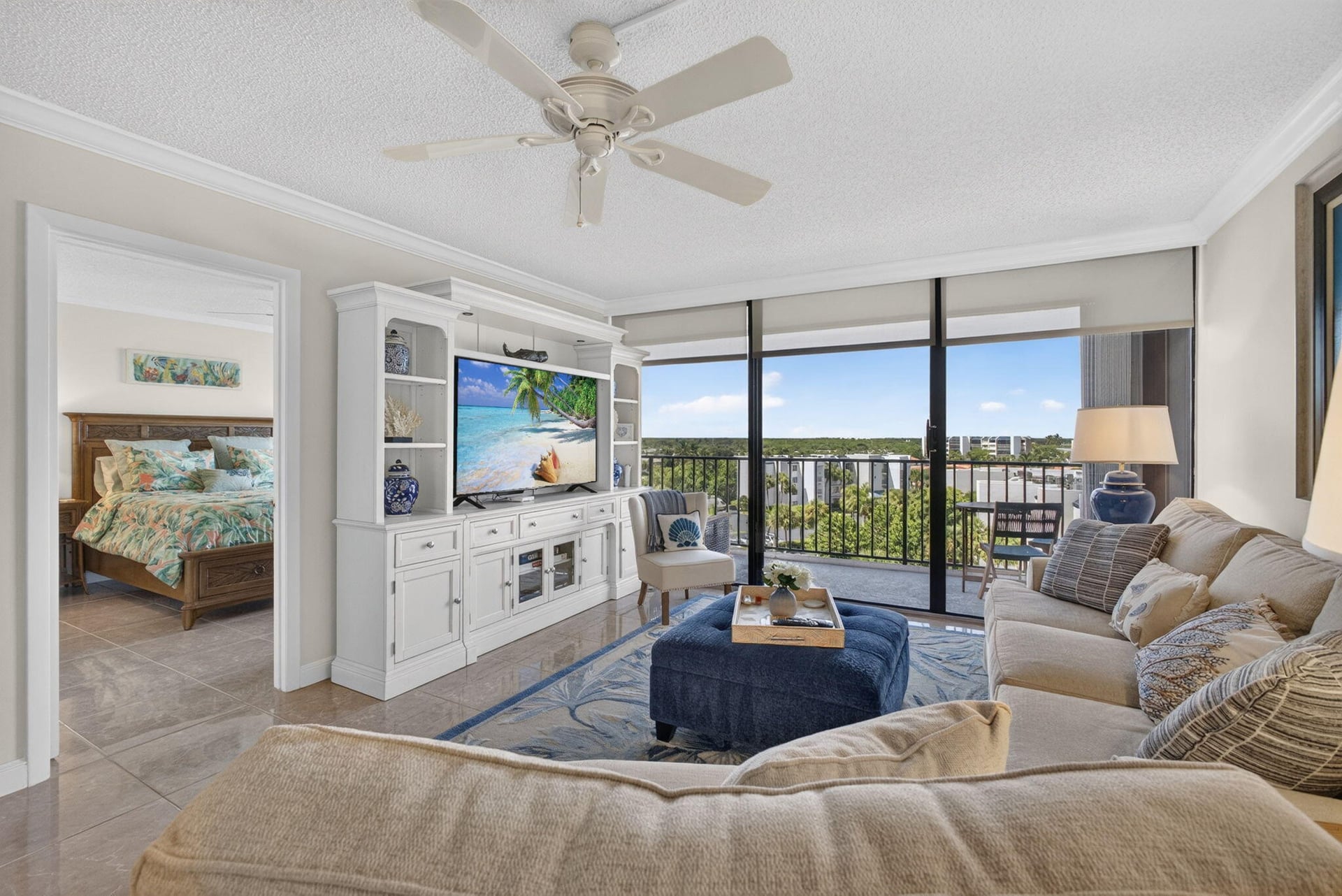  Unit 521 photo 12