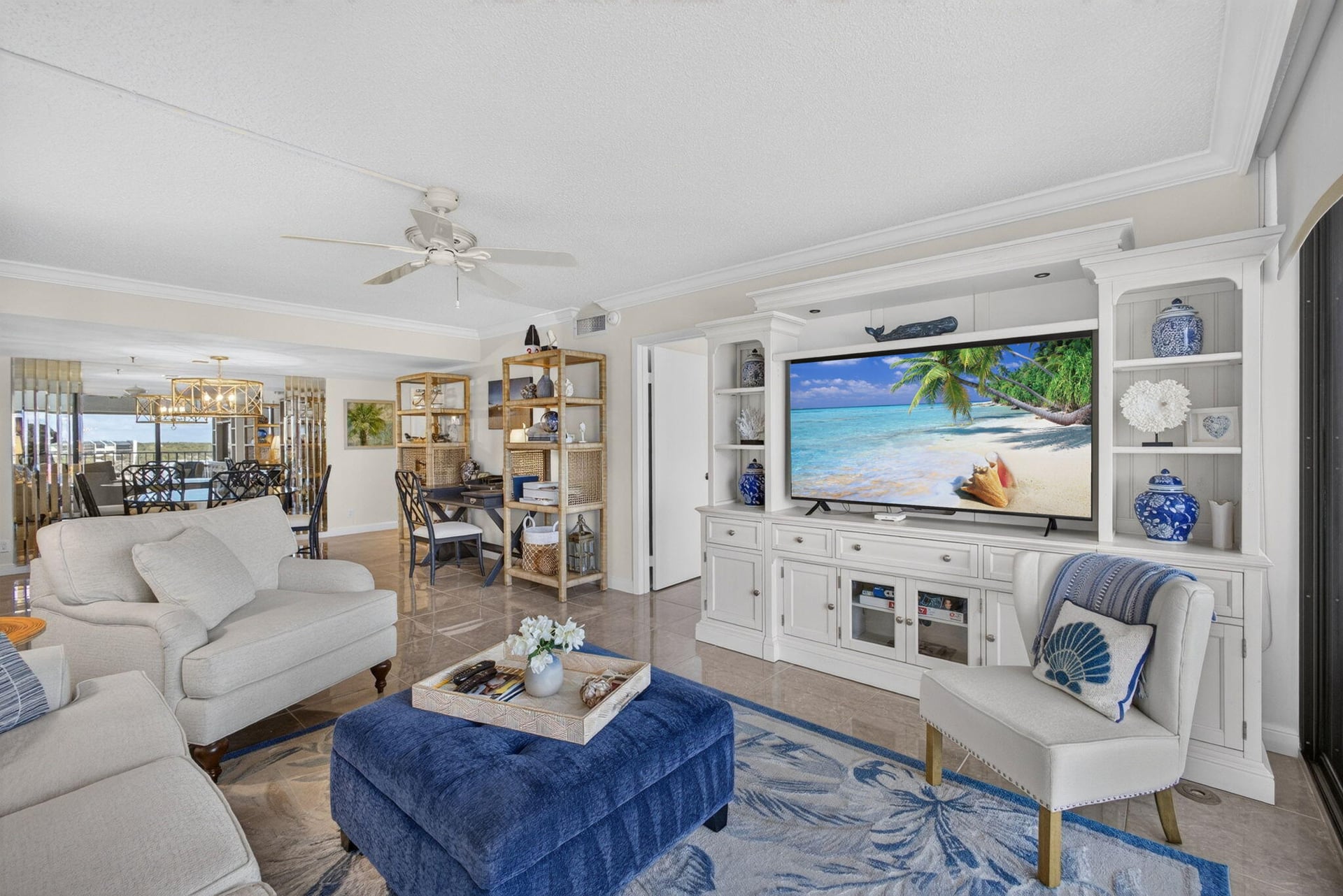  Unit 521 photo 13