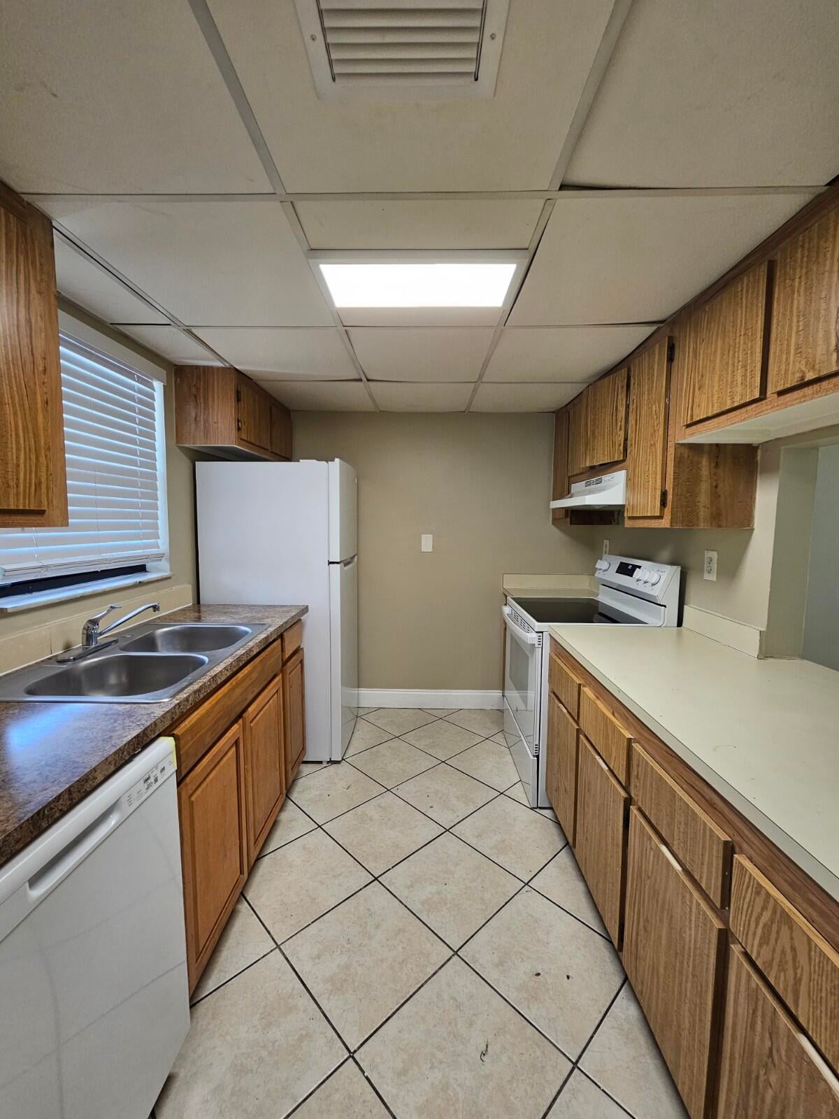  Unit 108 photo 5