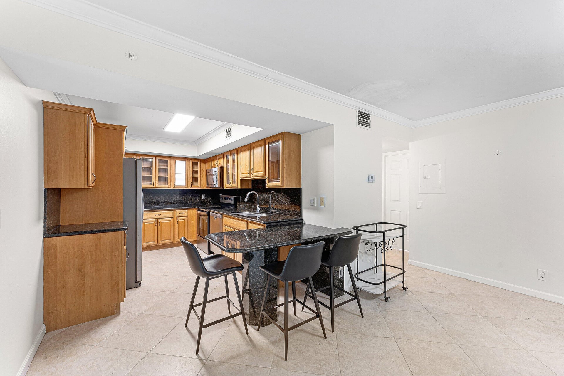  Unit 115 photo 8