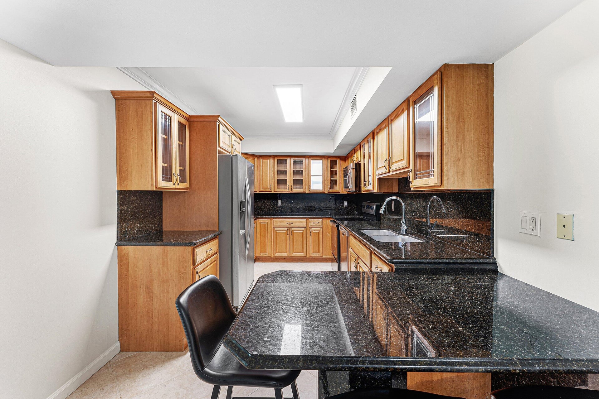  Unit 115 photo 9