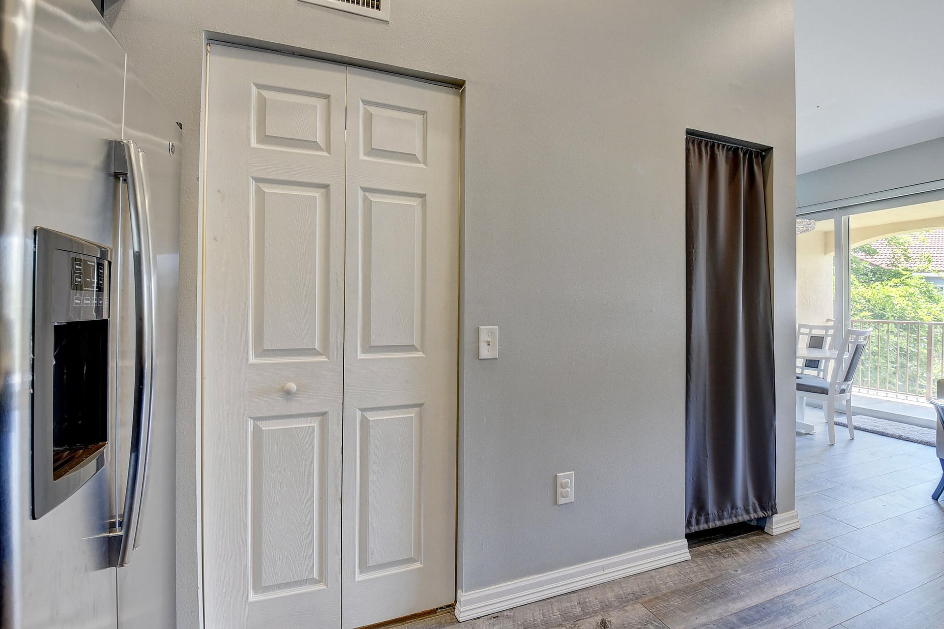 Residence photo 11