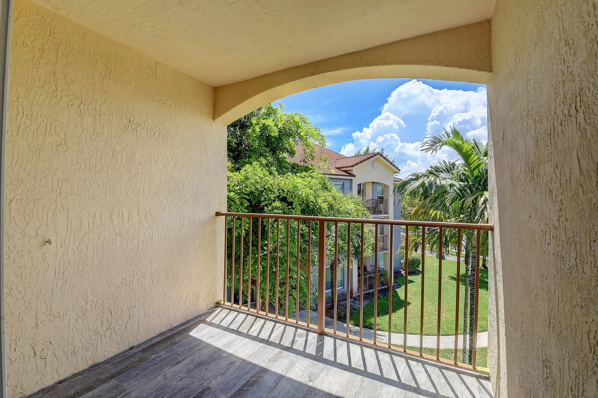 Residence photo 24