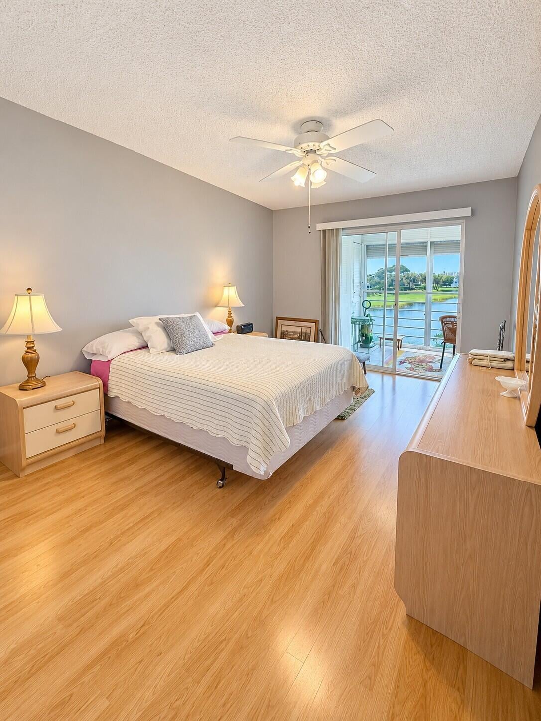  Residence photo 8