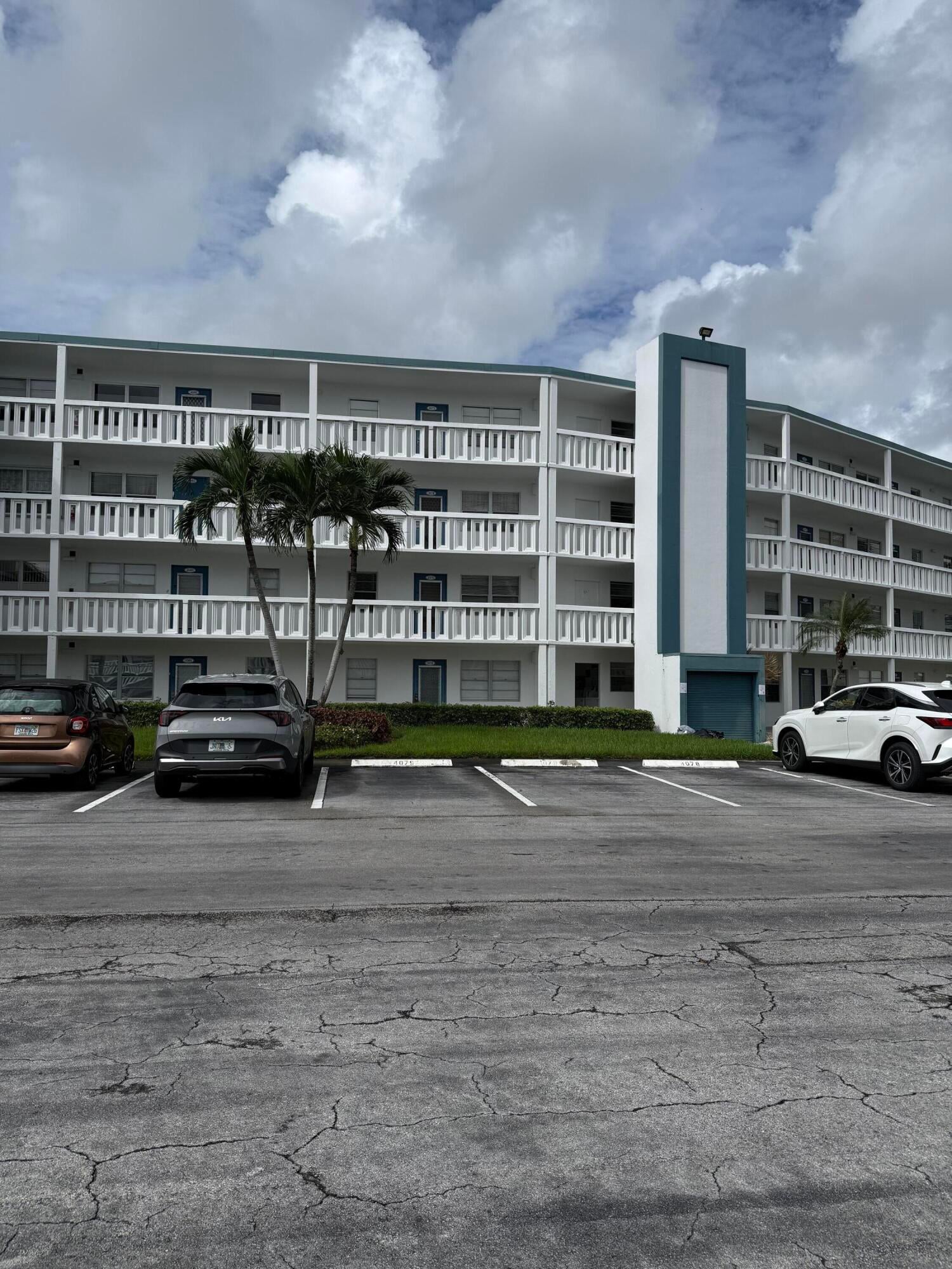  Residence photo 14