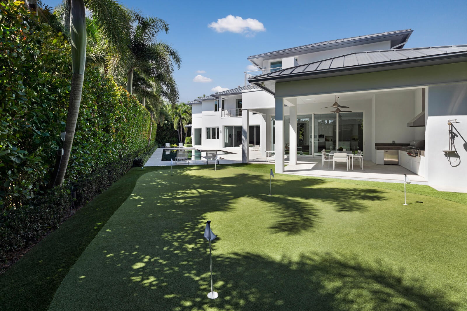 Royal Palm Yacht and Country Club Residence photo 11